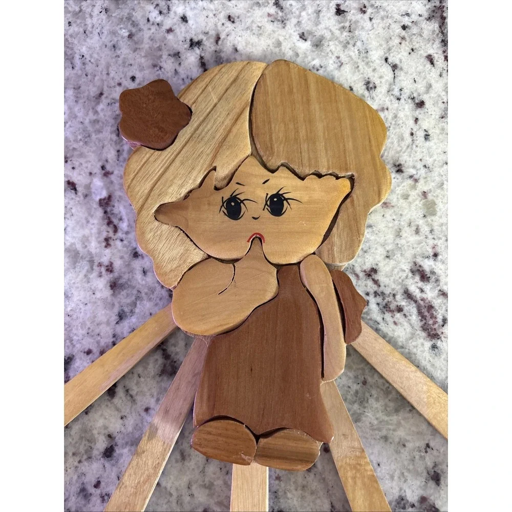 Vtg Puzzle Girl 9 Wood Peg Rack Expandable Accordion Folding Wooden Wall Hanger